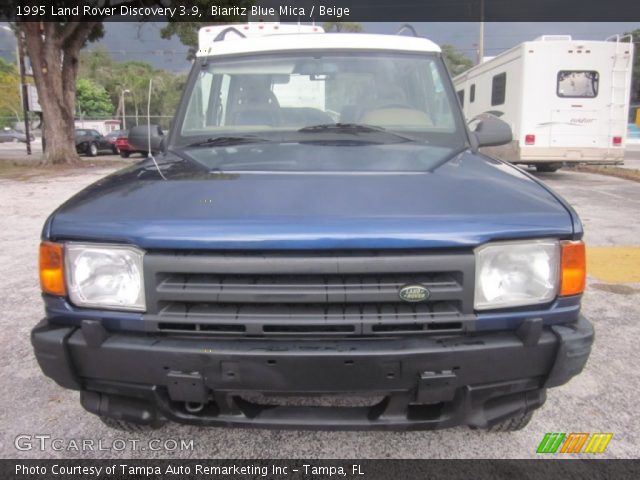 1995 Land Rover Discovery 3.9 in Biaritz Blue Mica