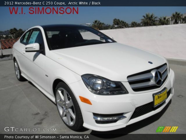 2012 Mercedes-Benz C 250 Coupe in Arctic White