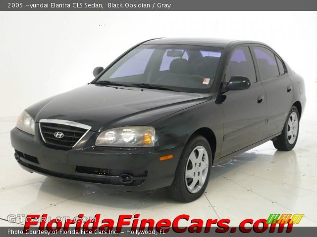 2005 Hyundai Elantra GLS Sedan in Black Obsidian