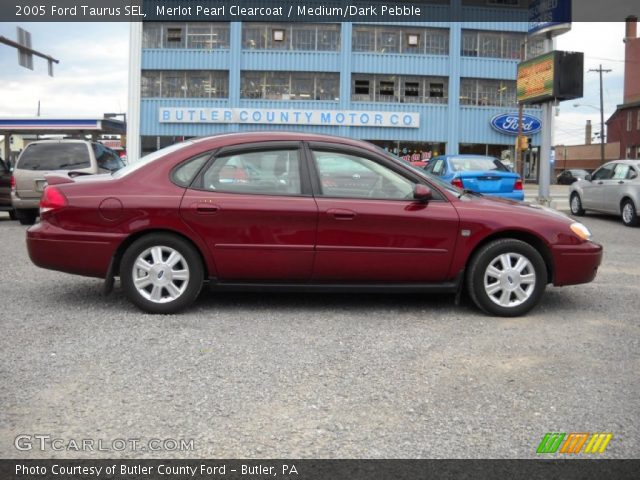 2005 Ford Taurus SEL in Merlot Pearl Clearcoat