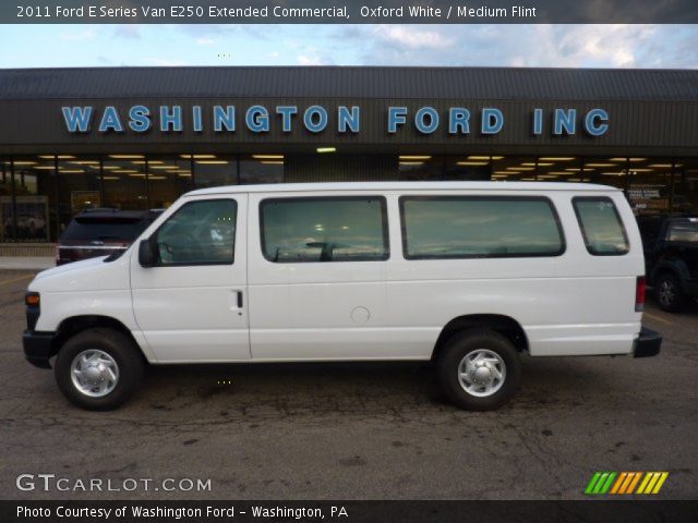 2011 Ford E Series Van E250 Extended Commercial in Oxford White