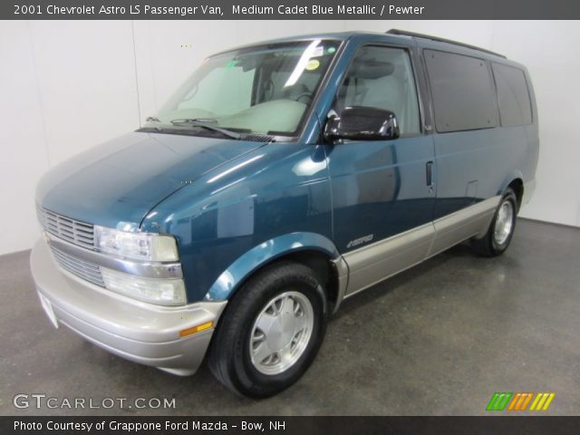2001 Chevrolet Astro LS Passenger Van in Medium Cadet Blue Metallic