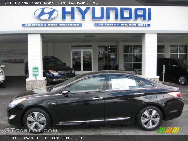 2011 Hyundai Sonata Hybrid in Black Onyx Pearl