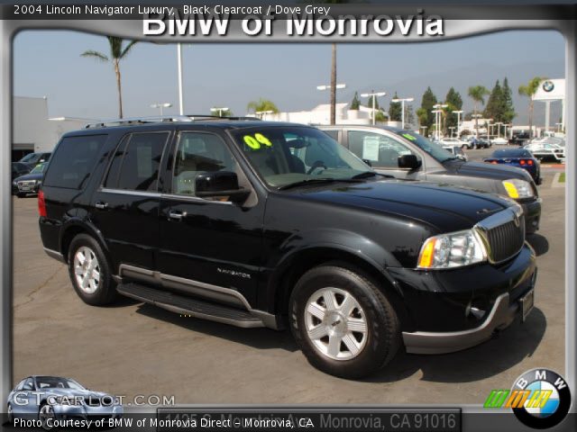 2004 Lincoln Navigator Luxury in Black Clearcoat