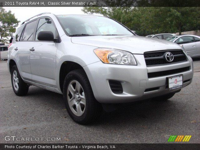 2011 Toyota RAV4 I4 in Classic Silver Metallic