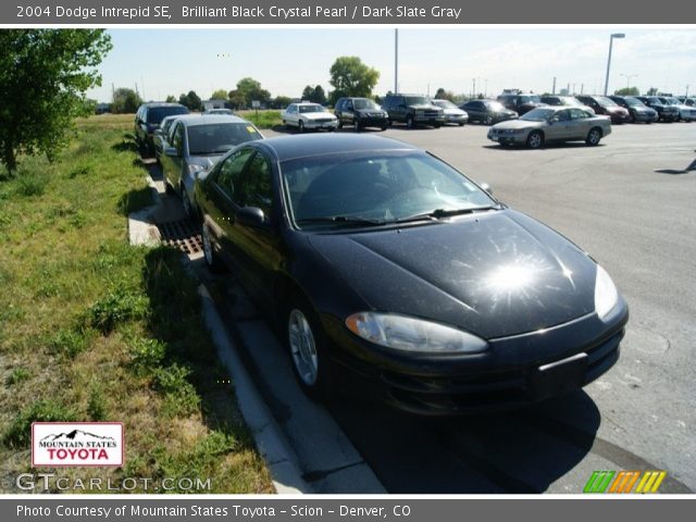 2004 Dodge Intrepid SE in Brilliant Black Crystal Pearl