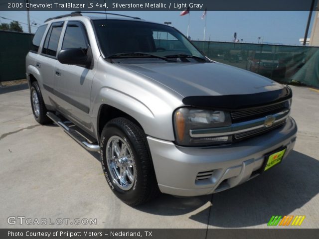 2005 Chevrolet TrailBlazer LS 4x4 in Silverstone Metallic