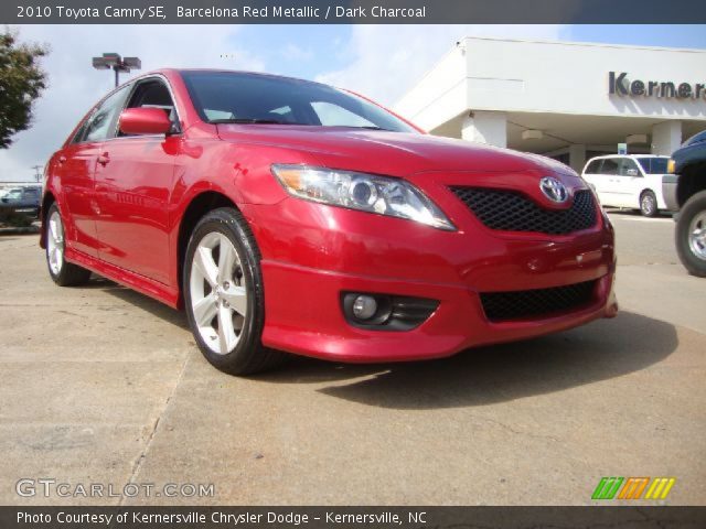 2010 Toyota Camry SE in Barcelona Red Metallic