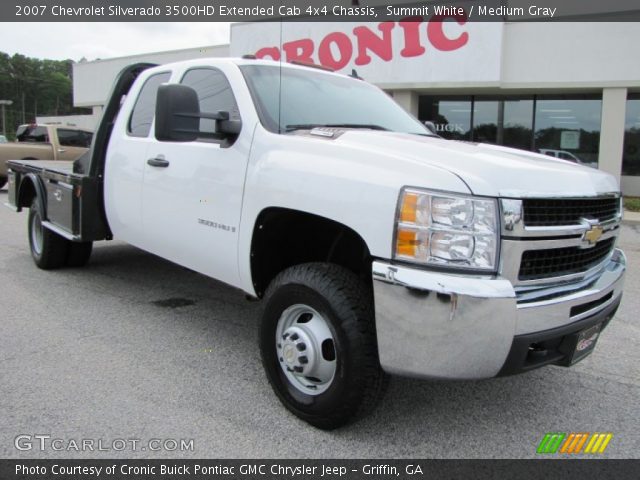 2007 Chevrolet Silverado 3500HD Extended Cab 4x4 Chassis in Summit White