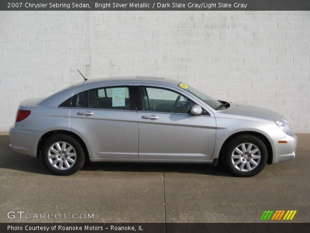 2007 Chrysler Sebring Sedan in Bright Silver Metallic