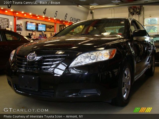 2007 Toyota Camry LE in Black