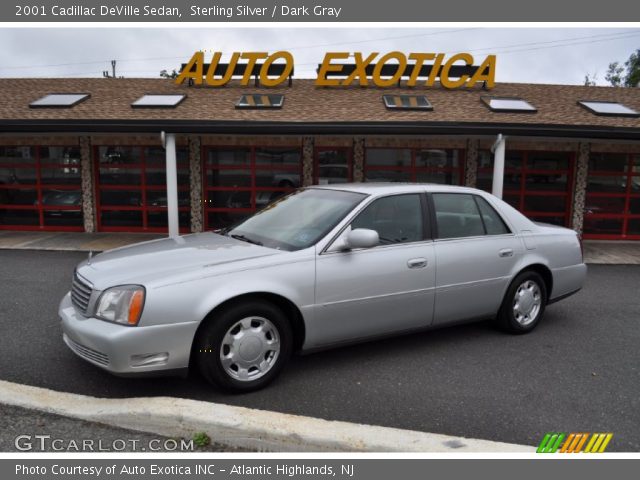 2001 Cadillac DeVille Sedan in Sterling Silver