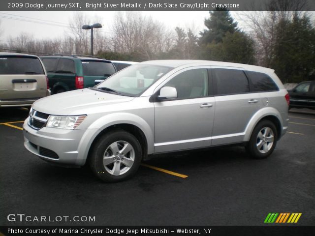 2009 Dodge Journey SXT in Bright Silver Metallic