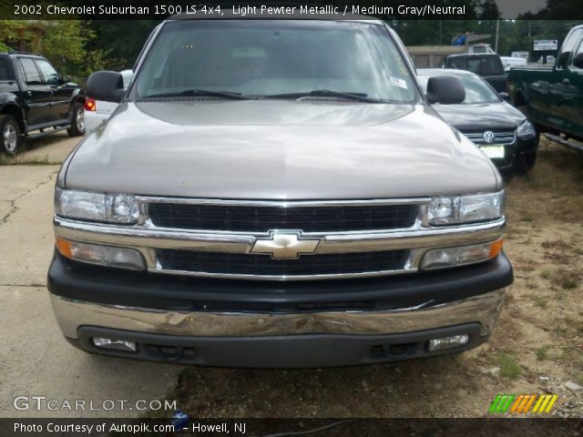 2002 Chevrolet Suburban 1500 LS 4x4 in Light Pewter Metallic