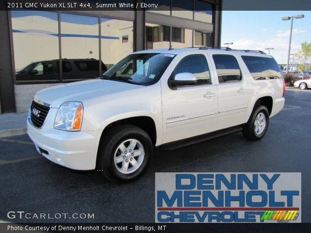 2011 GMC Yukon XL SLT 4x4 in Summit White