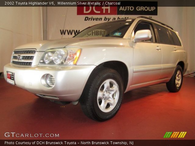 2002 Toyota Highlander V6 in Millennium Silver Metallic