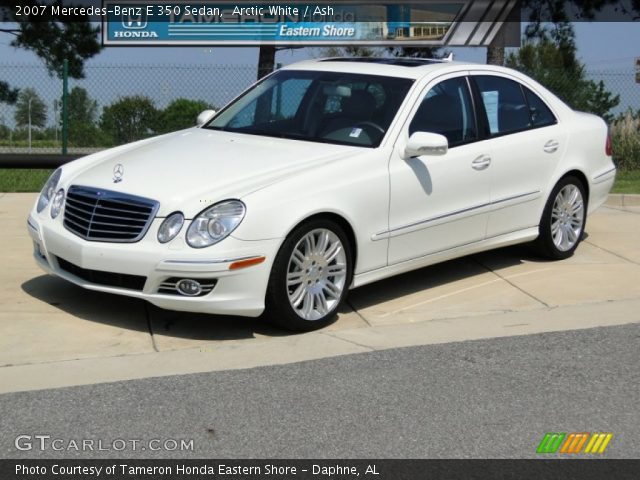 2007 Mercedes-Benz E 350 Sedan in Arctic White