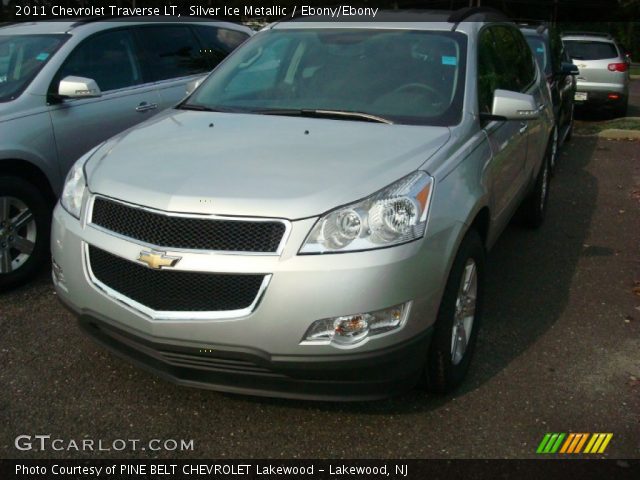 2011 Chevrolet Traverse LT in Silver Ice Metallic