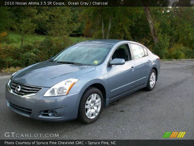 2010 Nissan Altima 3.5 SR Coupe in Ocean Gray