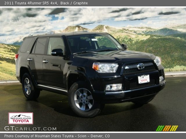 2011 Toyota 4Runner SR5 4x4 in Black