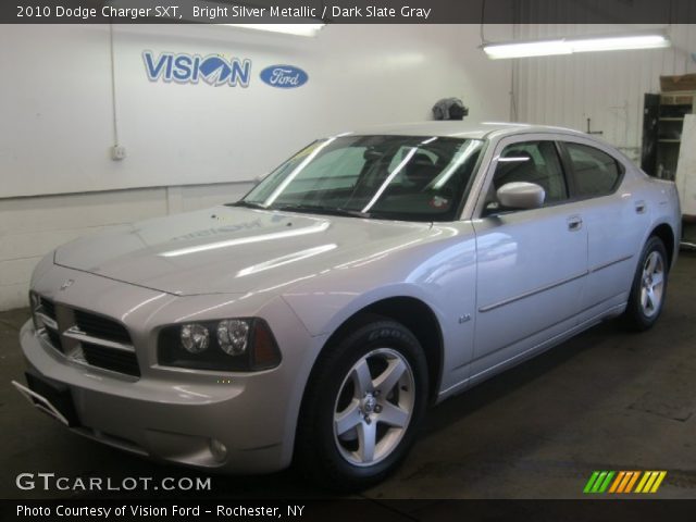 2010 Dodge Charger SXT in Bright Silver Metallic
