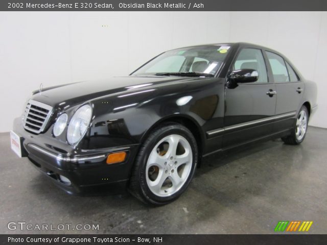 2002 Mercedes-Benz E 320 Sedan in Obsidian Black Metallic
