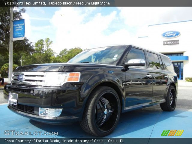 2010 Ford Flex Limited in Tuxedo Black