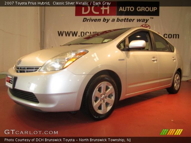 2007 Toyota Prius Hybrid in Classic Silver Metallic