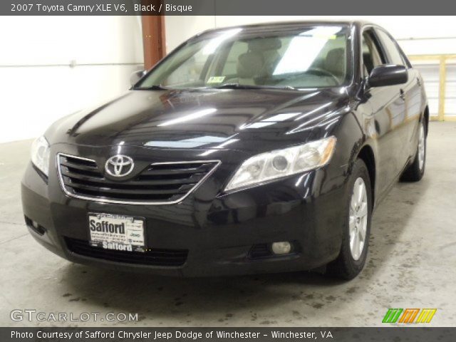 2007 Toyota Camry XLE V6 in Black