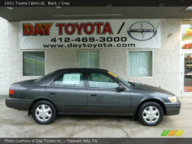 2001 Toyota Camry LE in Black