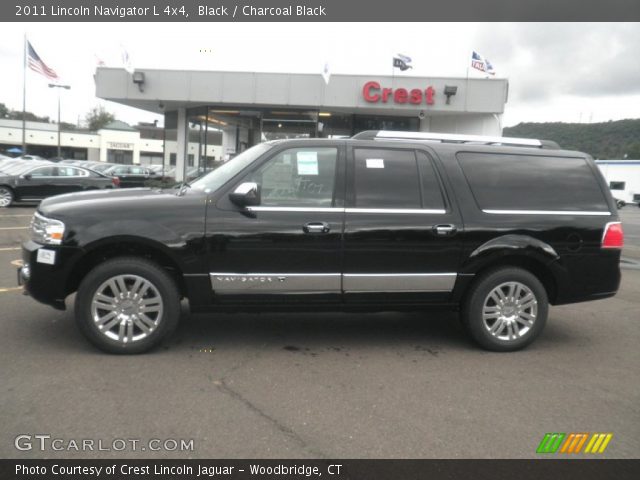 2011 Lincoln Navigator L 4x4 in Black