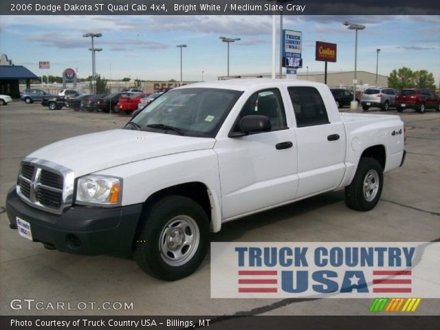 2006 Dodge Dakota ST Quad Cab 4x4 in Bright White