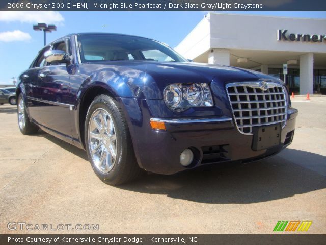 2006 Chrysler 300 C HEMI in Midnight Blue Pearlcoat