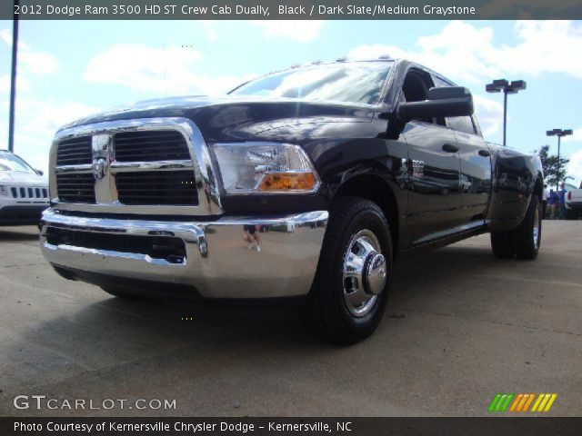 2012 Dodge Ram 3500 HD ST Crew Cab Dually in Black