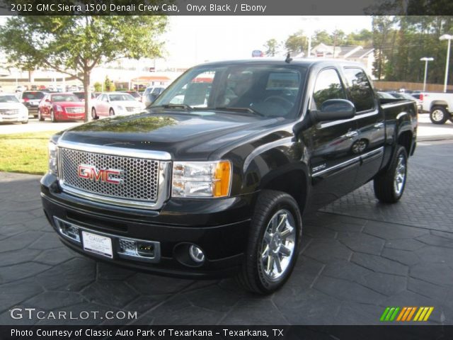 2012 GMC Sierra 1500 Denali Crew Cab in Onyx Black