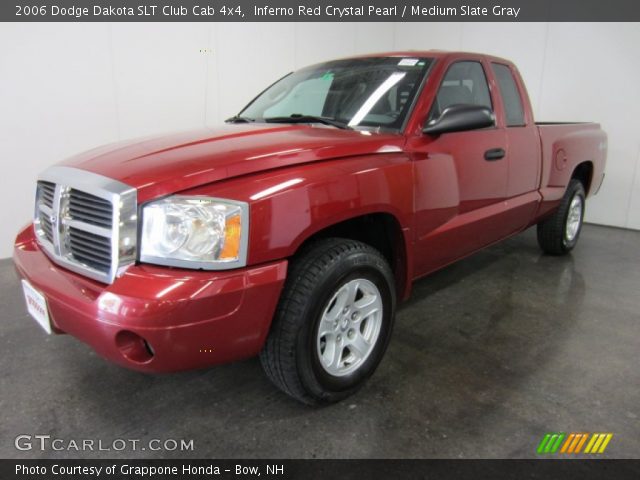 2006 Dodge Dakota SLT Club Cab 4x4 in Inferno Red Crystal Pearl