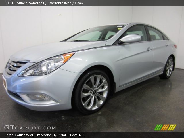 2011 Hyundai Sonata SE in Radiant Silver