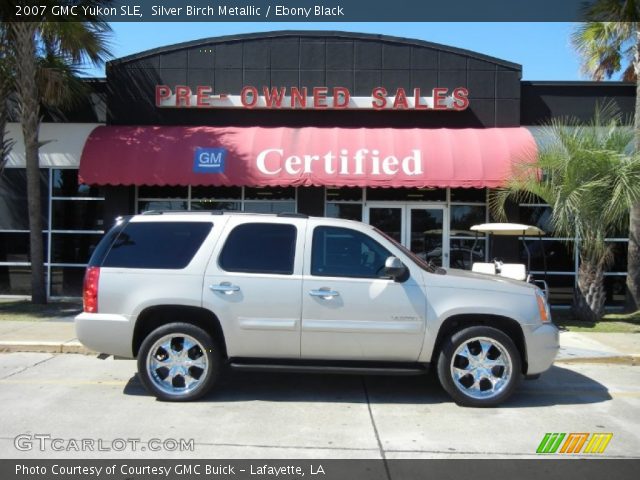 2007 GMC Yukon SLE in Silver Birch Metallic