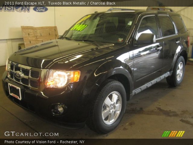 2011 Ford Escape XLT in Tuxedo Black Metallic