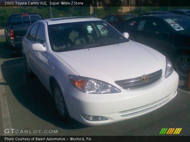 2003 Toyota Camry XLE in Super White