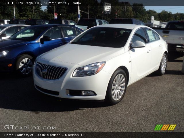 2011 Buick Regal CXL in Summit White