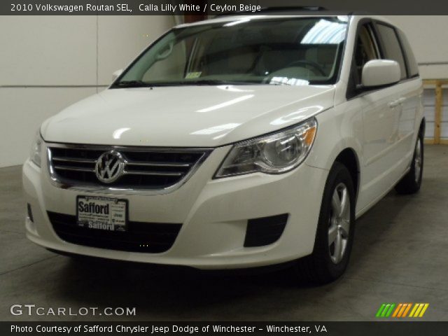2010 Volkswagen Routan SEL in Calla Lilly White