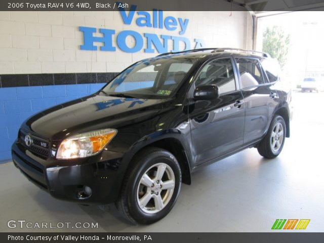 2006 Toyota RAV4 V6 4WD in Black