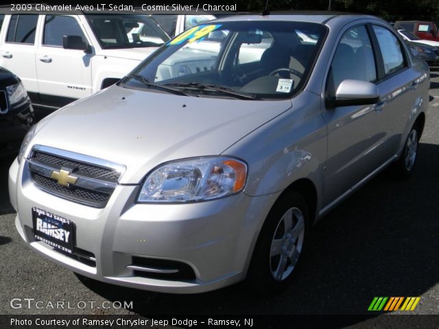 2009 Chevrolet Aveo LT Sedan in Cosmic Silver