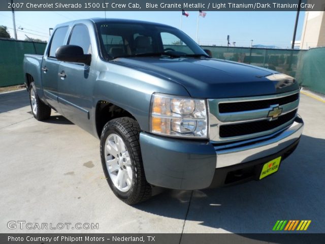 2007 Chevrolet Silverado 1500 LT Crew Cab in Blue Granite Metallic