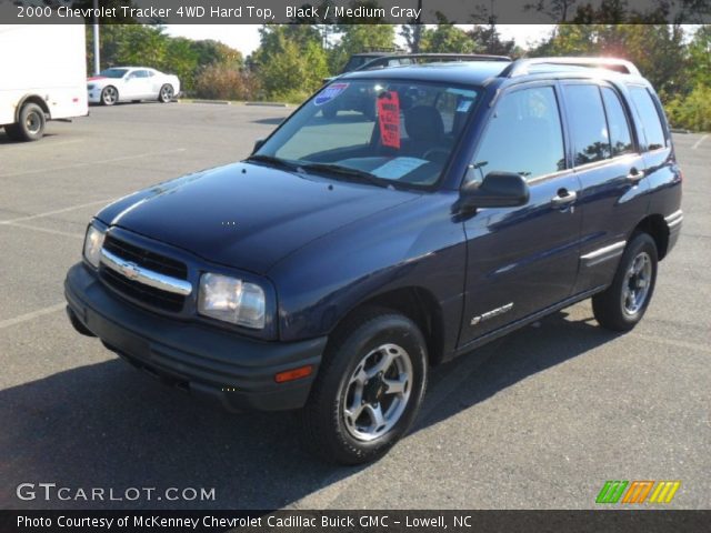 2000 Chevrolet Tracker 4WD Hard Top in Black