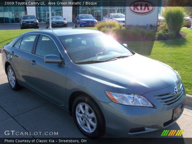 2009 Toyota Camry LE in Aloe Green Metallic
