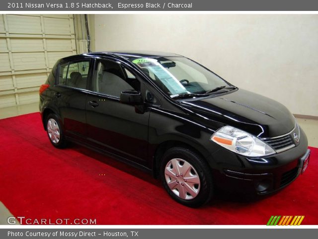 2011 Nissan Versa 1.8 S Hatchback in Espresso Black