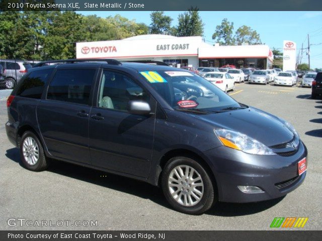 2010 Toyota Sienna XLE in Slate Metallic