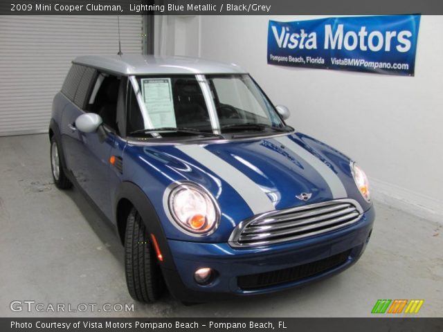 2009 Mini Cooper Clubman in Lightning Blue Metallic